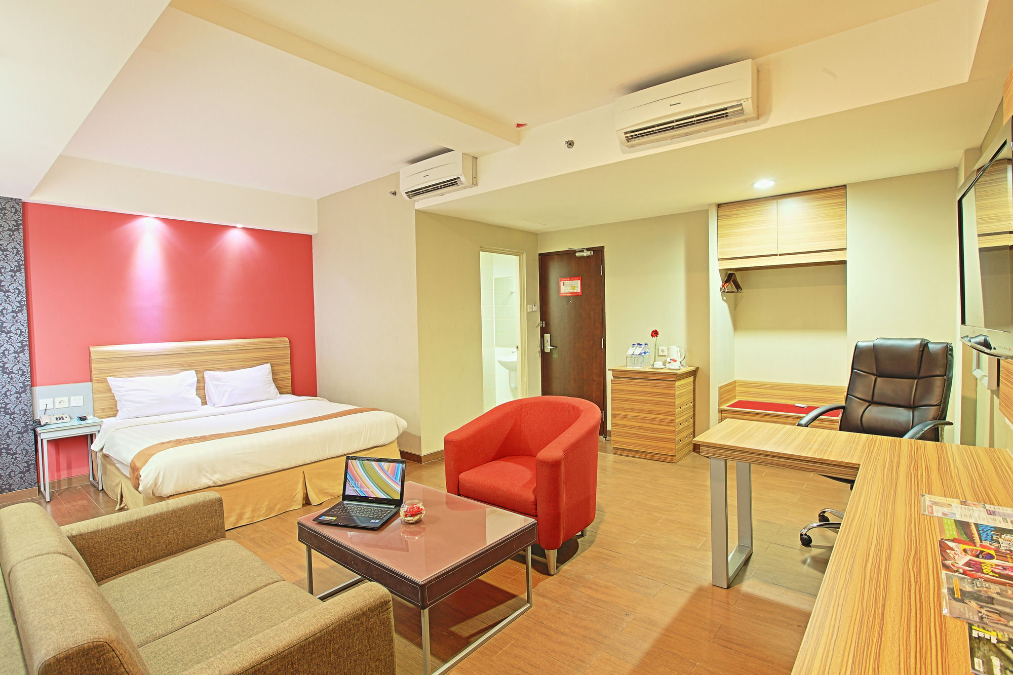 Metland Hotel Μπεκάσι Εξωτερικό φωτογραφία